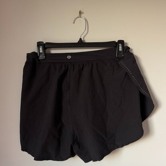 Fast and Free High-Rise Classic-Fit Split Short 3" - Black - Picture 5 of 6